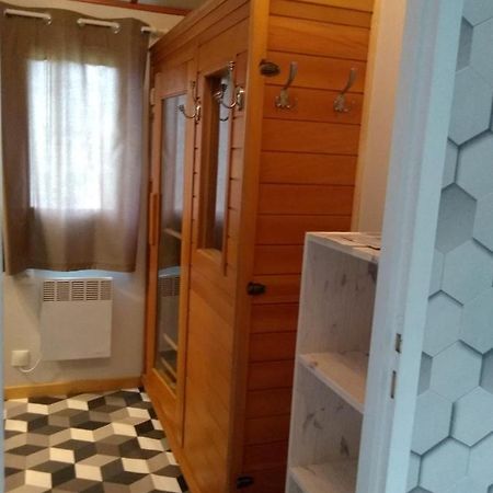Le Haut Village Chambre D'Hotes Mobi-Loft Cosy Sauna ,Douche ,Chromotherapie Arrest 外观 照片